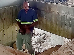 Batendo Uma Na Construcao 5 Min