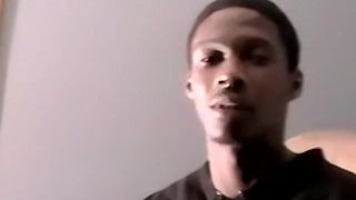 Black amateur Boogie cums after teasing and handjob