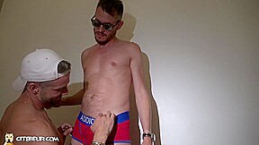 CITEBEUR.com – Hot top from Lyon for hungry bottom