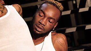 EdwardJames – Tattooed BBC top breeds hungry black bottom