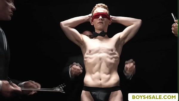 Gay Dylan Tides barebacked by Three Master bigcock