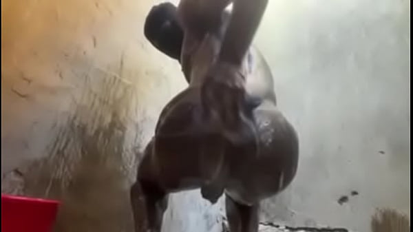 Qui veut goûter un vrai queue longue sexy