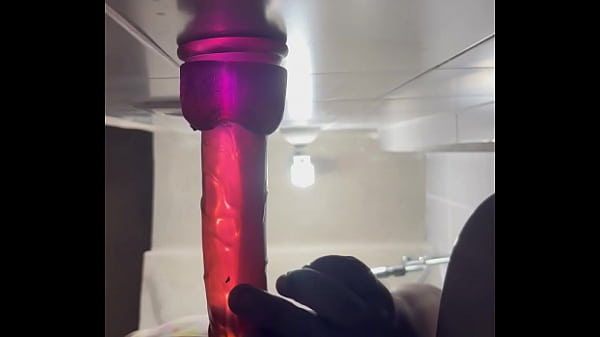 Quiero que me cogan, me tomo su leche y me destrozan el culo