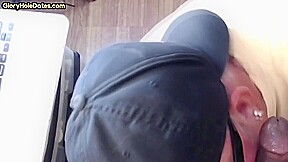 Cock starving gloryhole DILF sucks penis in homemade closeup