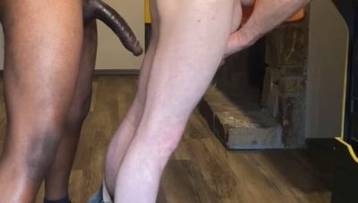 Fucking the repair man until he shoots his load (jwildsxxx)