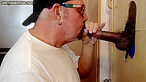 Gloryhole amateur mature gay sucks black penis at home
