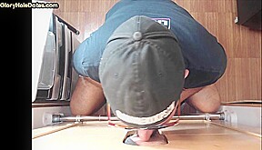 Gloryhole homemade DILF takes cum in mouth after blowjob