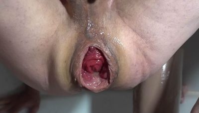 I got a new dildo – Mr.Hankeys BossHogg XXXL