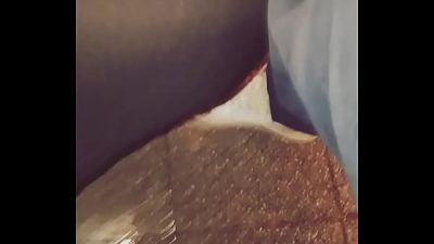 Martin (37) operario de Saphirus le da verga en baños de estacion Carapachay a Mariano Bextor