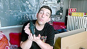 MES POTES GAY HARD m’ont passes des GODES XXL pour le FIST (Msieurjeremy)