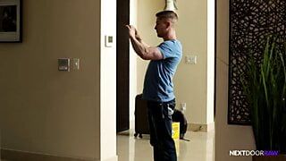 NextDoorRaw Str8 Hunk BB Fucked by Bridger Watts