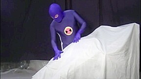 Sucker bulge with fetish clothes – CrunchBoy