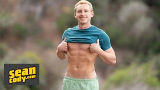 SEAN CODY – Grayson Starts His Teasing Video Showing Off His Masculine Body Before Touching Himself