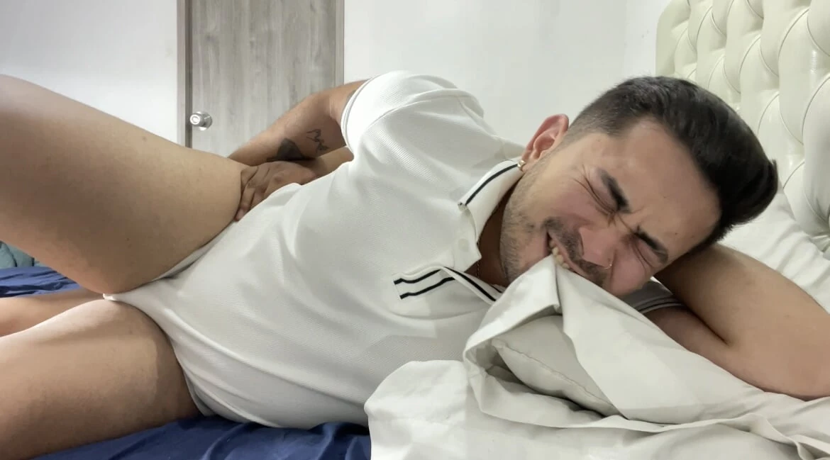 The stepfather mistakes his stepson for his wife and fills him with cum by accident!