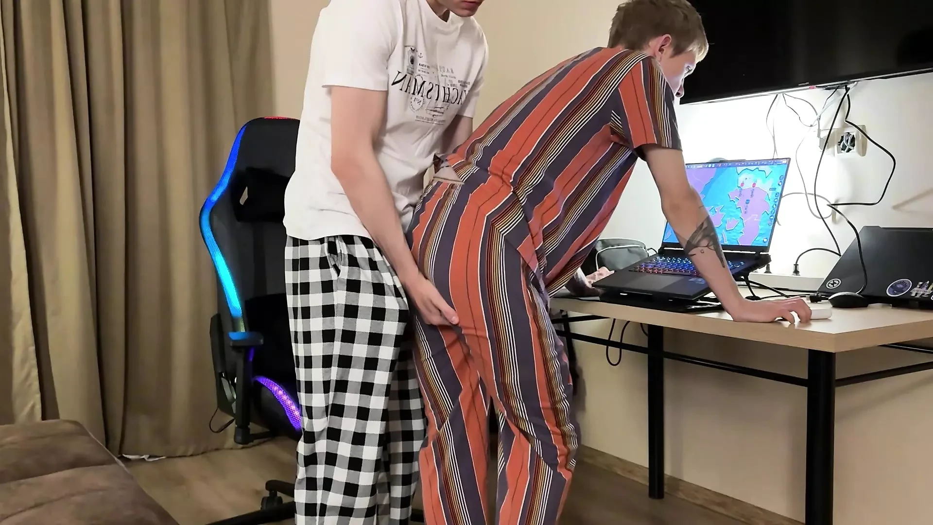 part 1 my friend with a big dick fucks me, deep throat blowjob and tight ass fucking