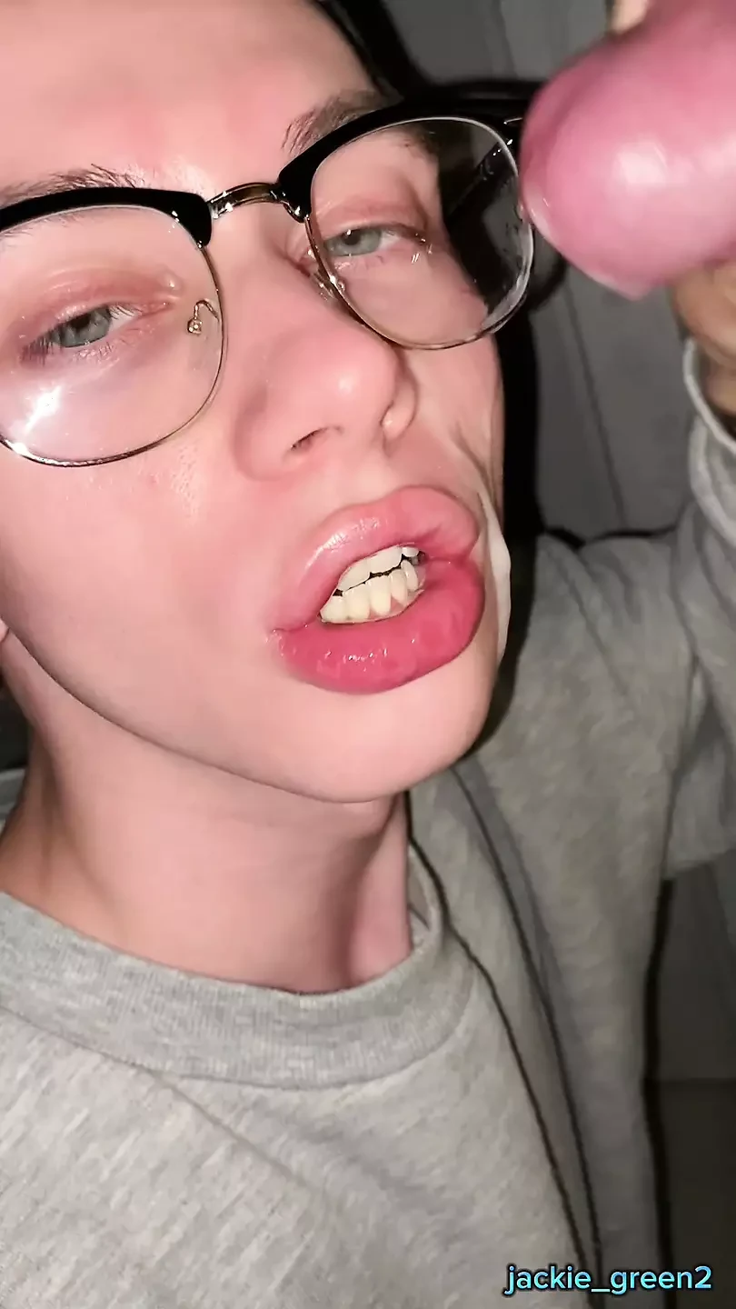 Horny twink decided to suck dick in gloryhole while daddy gets pleasure