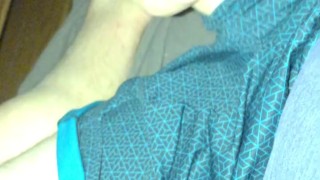 Late night masturbation until I cum for you