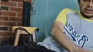 PUSSY TOY JUGUETE SEXUAL COGIDO POR MI VERGA ENORME